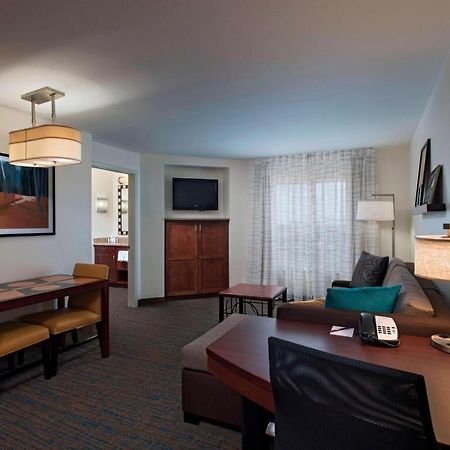 Residence Inn Bryan College Station Exterior photo